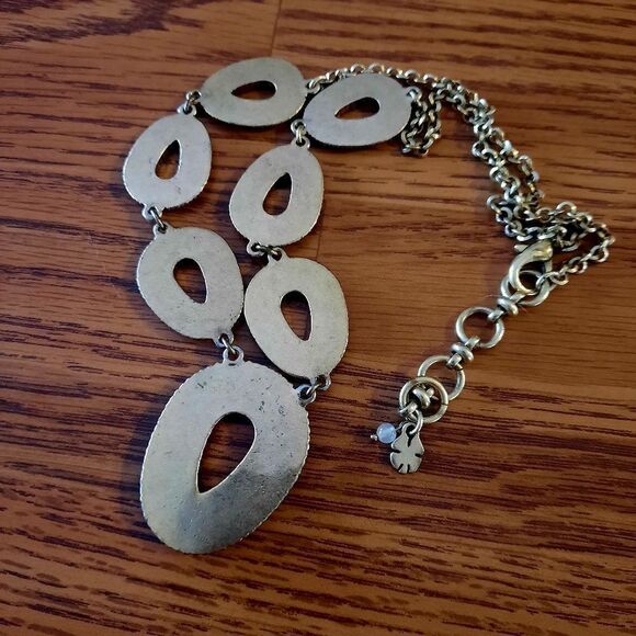 LUCKY BRAND Burnished Gold And Crystal Necklace STATEMENT MAKING - Picture 6 of 9